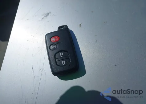 2010 Toyota Prius Iv from USA, damaged, VIN JTDKN3DU6A0069611